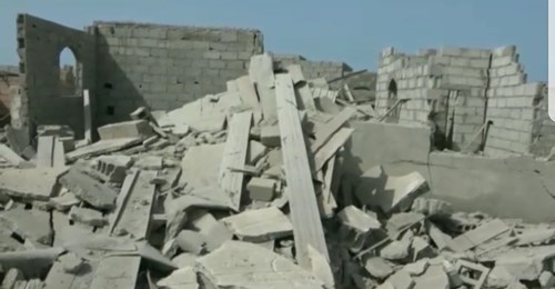 قصف حوثي جديد يدمر منازل في حي سكني بالحديدة