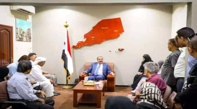 الانتقالي يهدد بالتصعيد إذا رفضت الحكومة العودة إلى عدن وبن بريك يكشف عن خطة إنقاذ سريعة