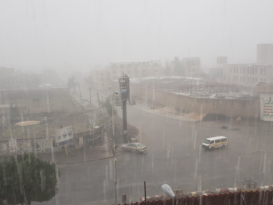 منذ أكثر من ساعة.. هذا ما يحدث الان في العاصمة صنعاء