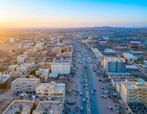 الفريق محسن: شبوة باتت نموذجا لحضور الدولة والأمن والاستقرار