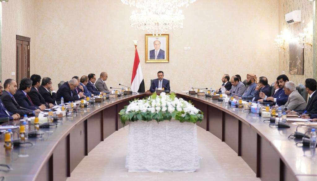 اليمن يدعو للخروج من حالة السلبية إزاء تهديد الحوثي