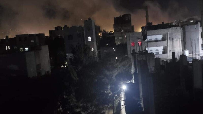 عاجل: غارات عنيفة لطيران التحالف على هذه المواقع بصنعاء..!
