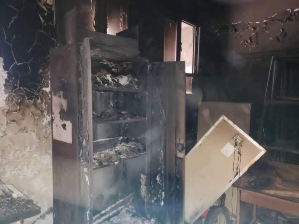إحراق مدرسة حكومية في ريمة واتهامات لعناصر حوثية بالوقوف خلف الحادثة