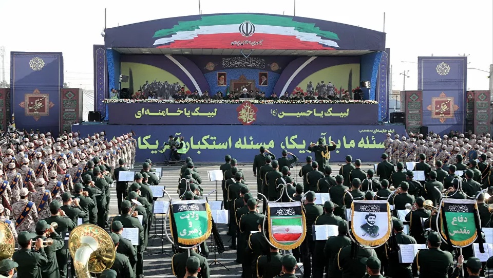 إيران تعلن ضبط شحنة أسلحة ضخمة جنوب شرقي البلاد