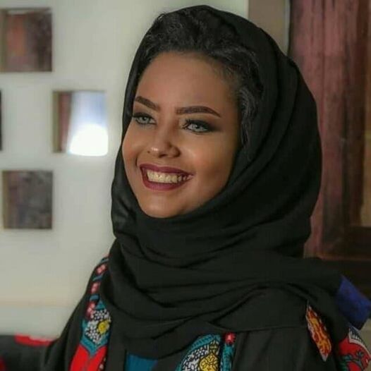 منظمة دولية تكشف عن اجبار الحوثيين لفنانة يمنية على توقيع محاضر وهي معصوبة العينين