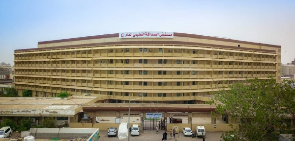 عدن.. أطباء مستشفى الصداقة يعلقون الاضراب بعد تدخل السلطة المحلية 