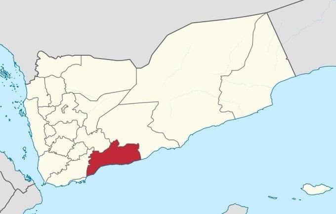 سقوط صاروخ باليستي في أبين بعد اعتراضه من بحر العرب