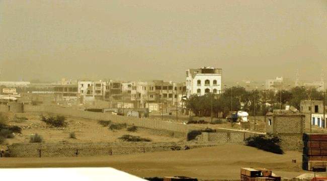 مقتل وإصابة خمسة أطفال في مدينة الحديدة