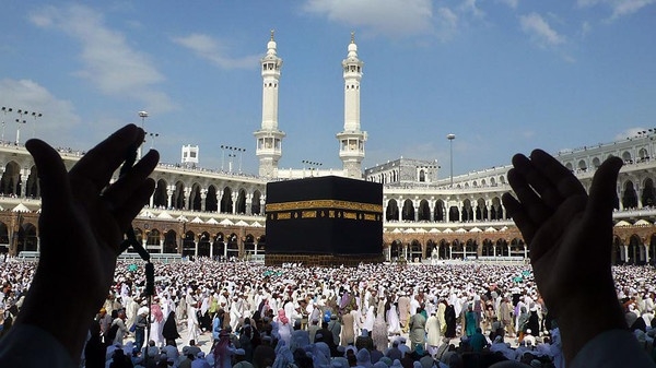 الأوقاف تُشكل لجنة عليا للإشراف على أعمال الحج للعام الجاري