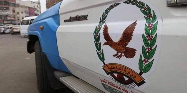 شرطة تعز تضبط متهم أقدم على قتل والدته.. وتكشف تفاصيل الجريمة