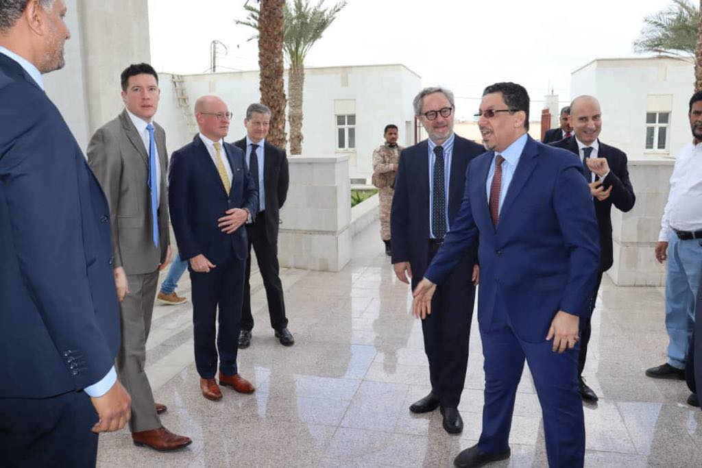 الخارجية تعلن قرب استئنافها نشاطها الدبلوماسي الكامل من عدن