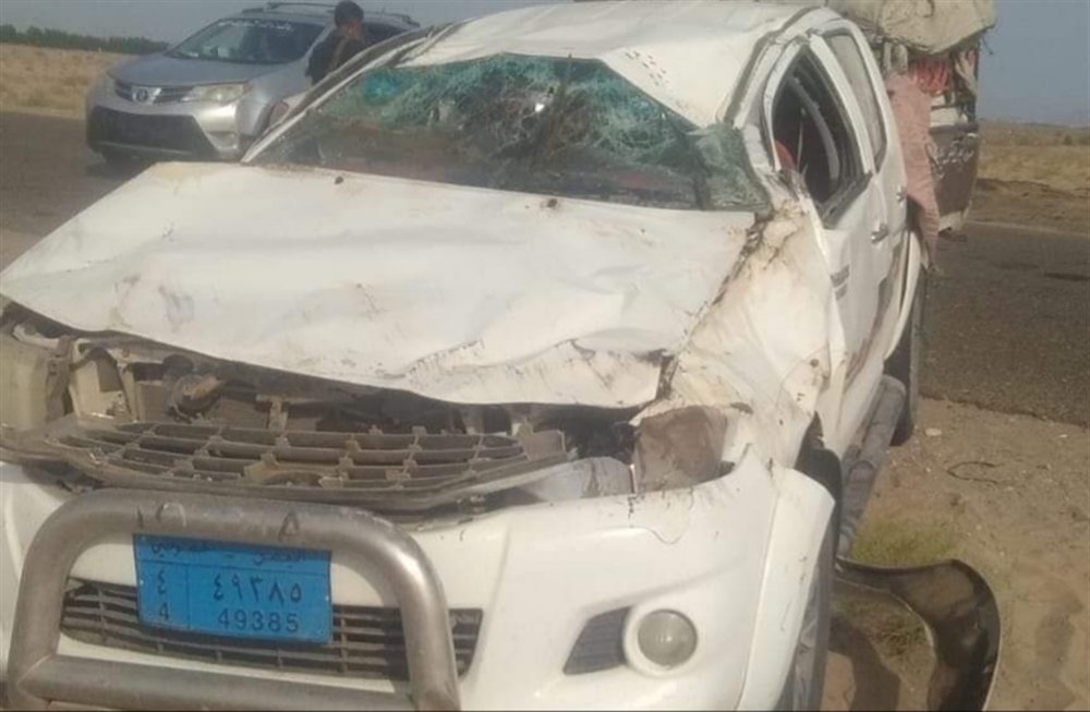 وفاة وإصابة 9 أشخاص بحادثين مروريين في إب وعدن